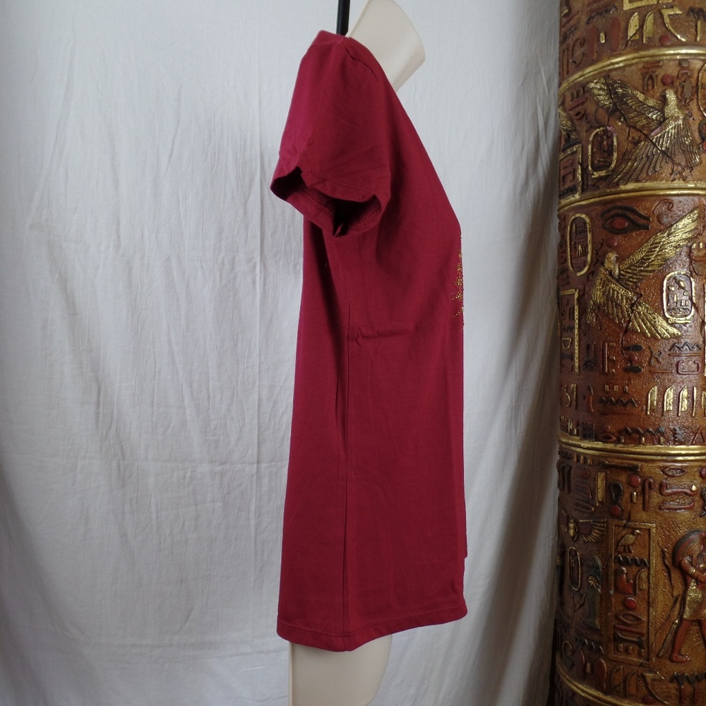 Embroidered beaded mandala 100% cotton cranberry t-shirt size small/medium - Picture 4 of 6